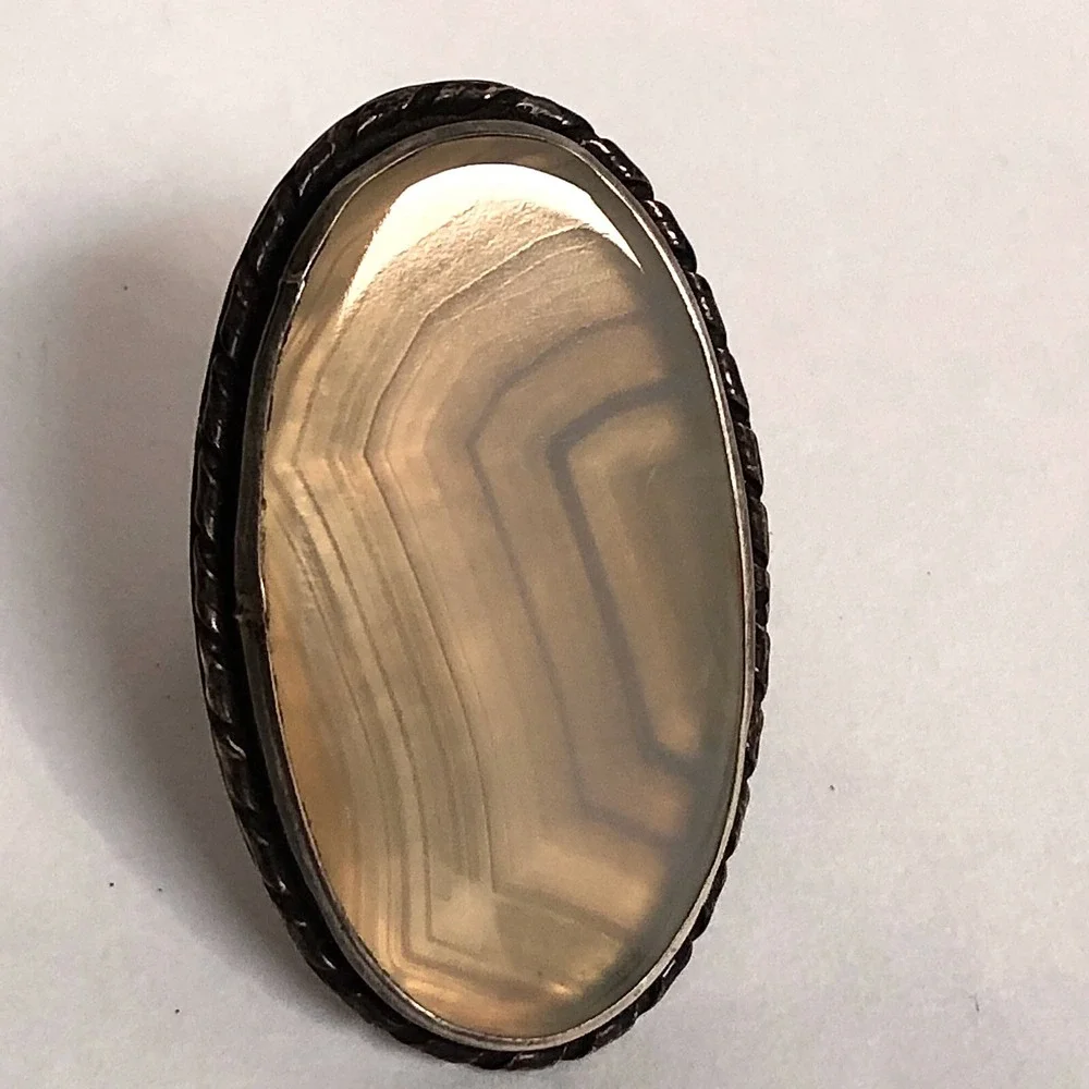 VTG Big Navajo Ring Sz 10 Banded Agate MCM 1960s Sterling 61g Native Amer